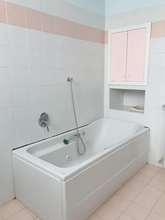 Отель Albergo Bottala Мортара